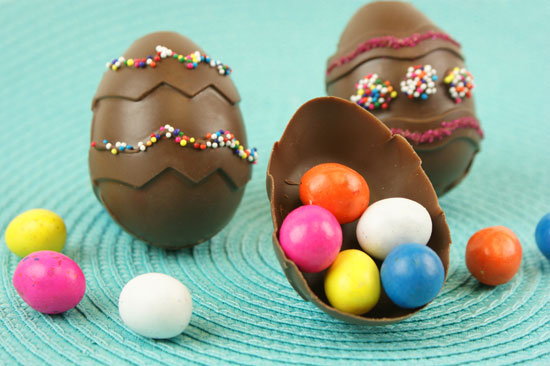 Hidden Surprise Chocolate Eggs CANDIQUIK Hidden Surprise Chocolate Eggs CANDIQUIK